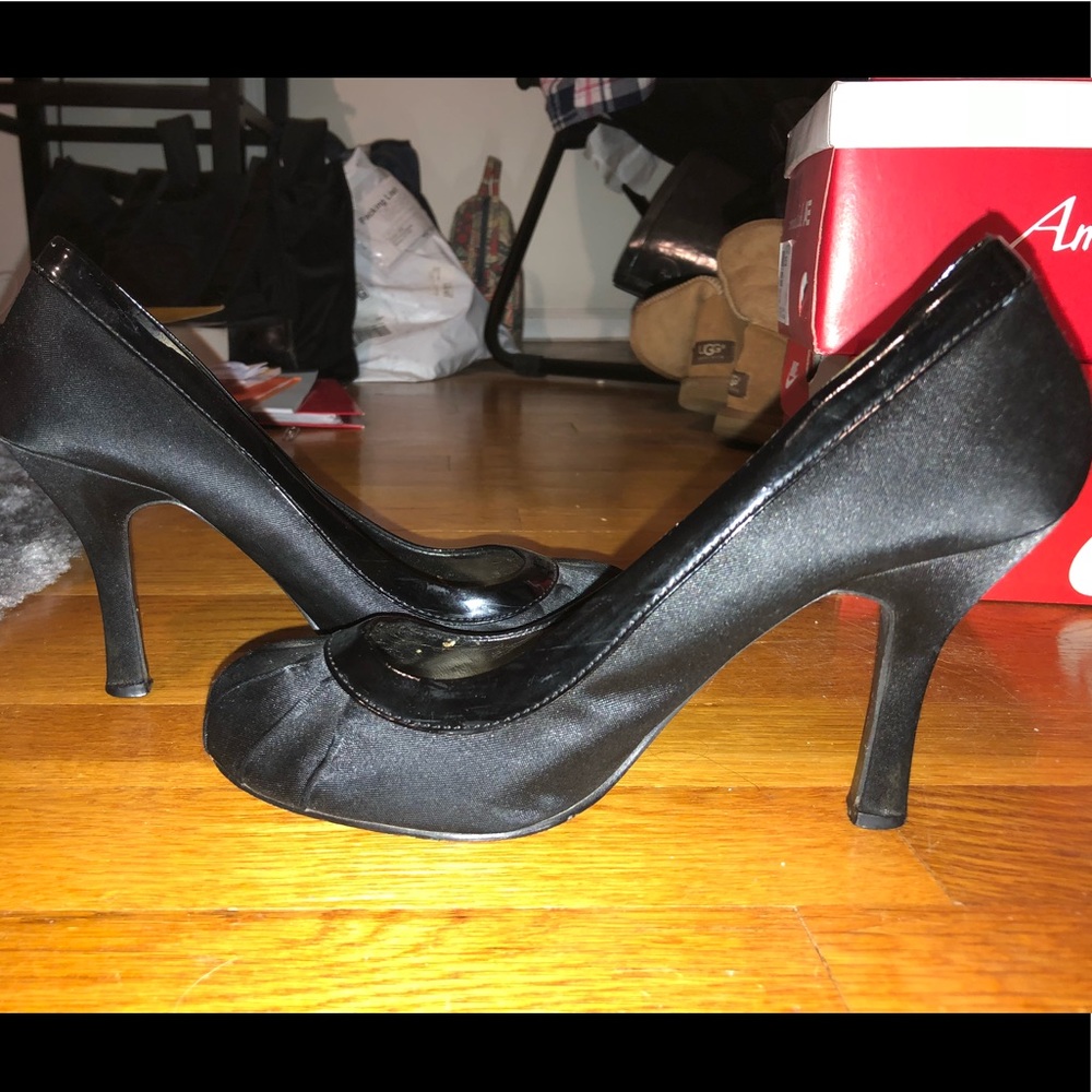 Black heels